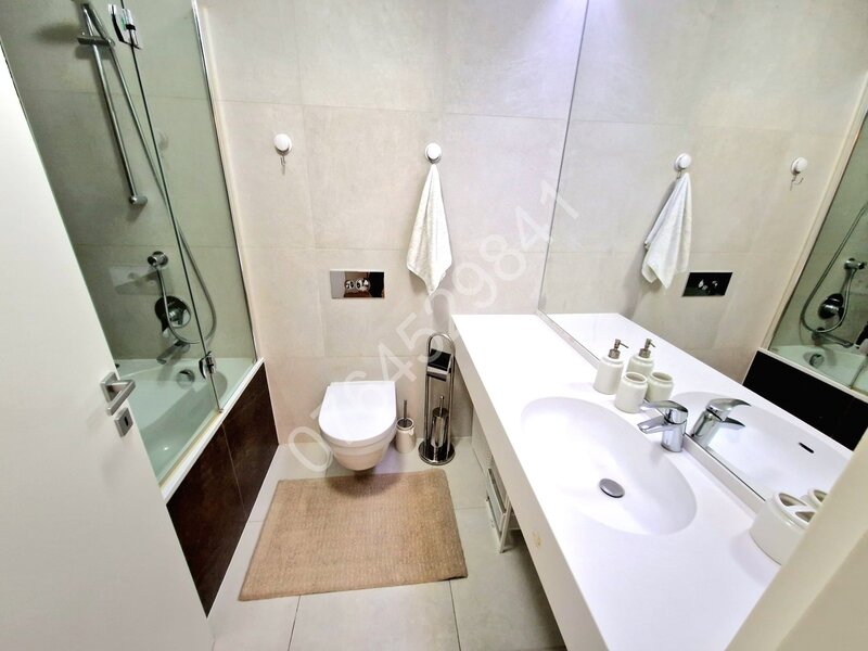 Aviatiei, One Herastrau Plaza, Herastrau, Str. Zagazului, loc parcare+boxa.
